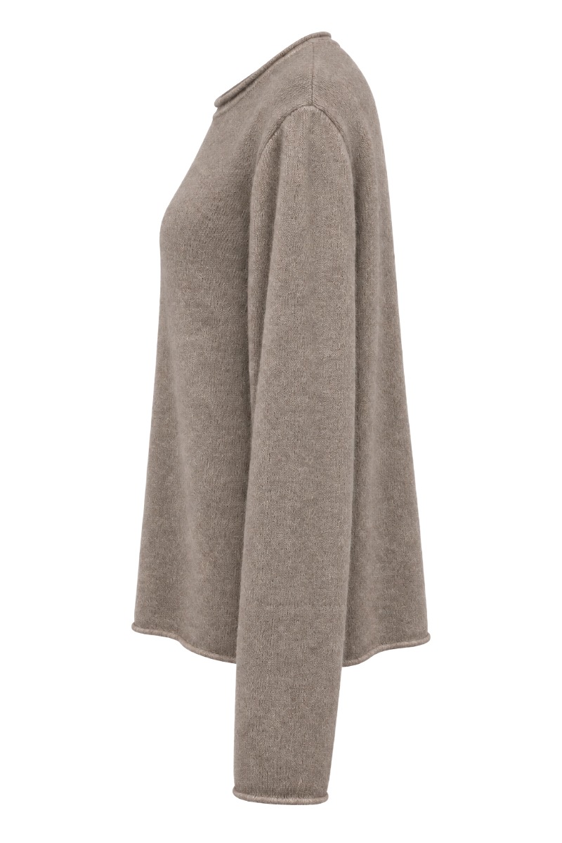 Feiner Strickpullover mit Rollkante & Angora