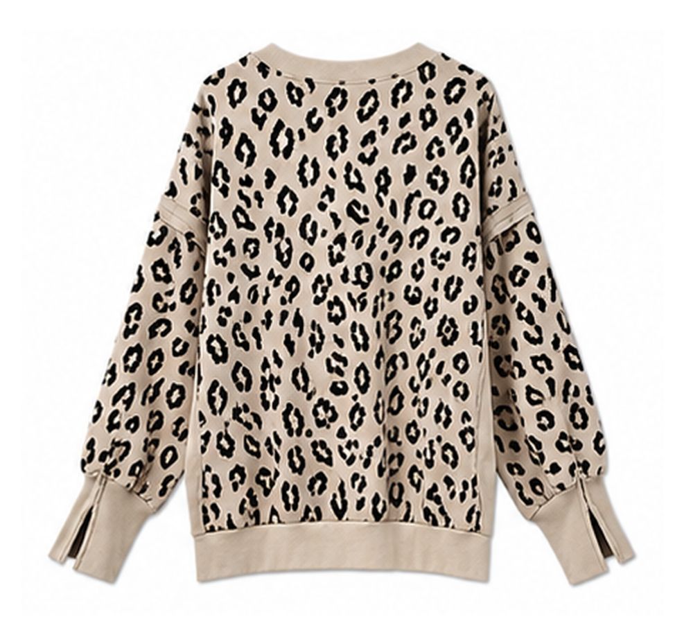 Sweater Leo mit seitlichen kurzen Schlitzen