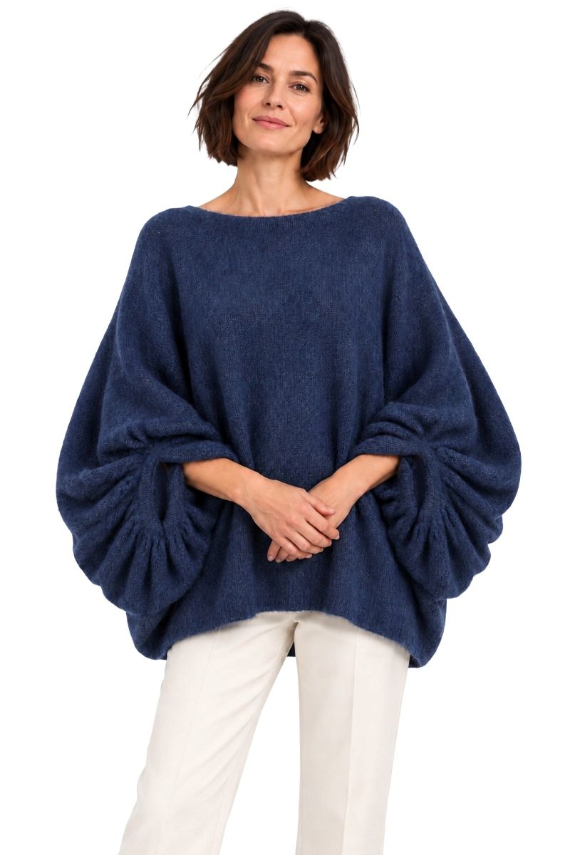 Poncho-Pullover mit weiten Ballonärmeln
