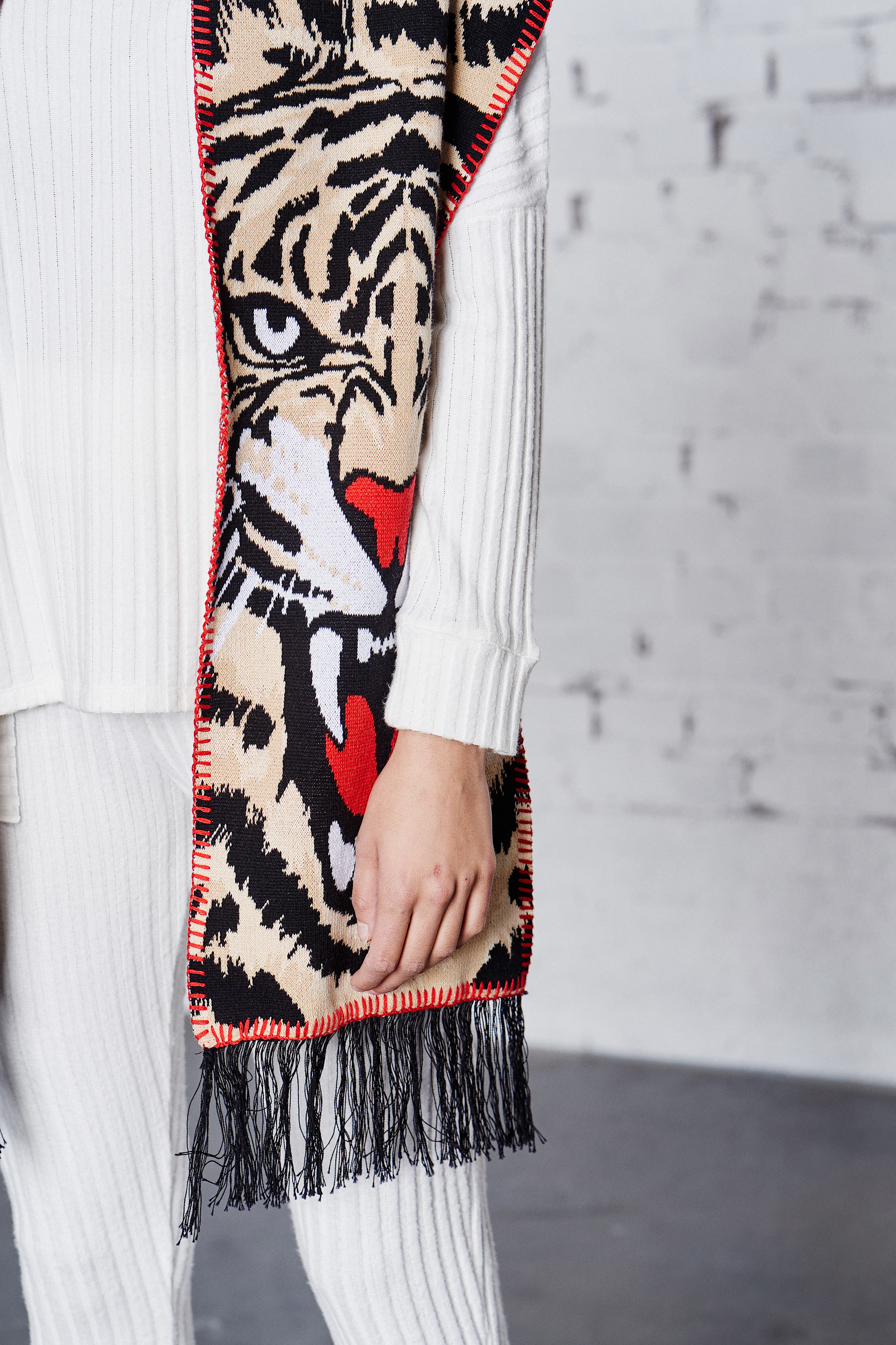 Cotton Candy Lamia SC-01 Damen Schal Tiger