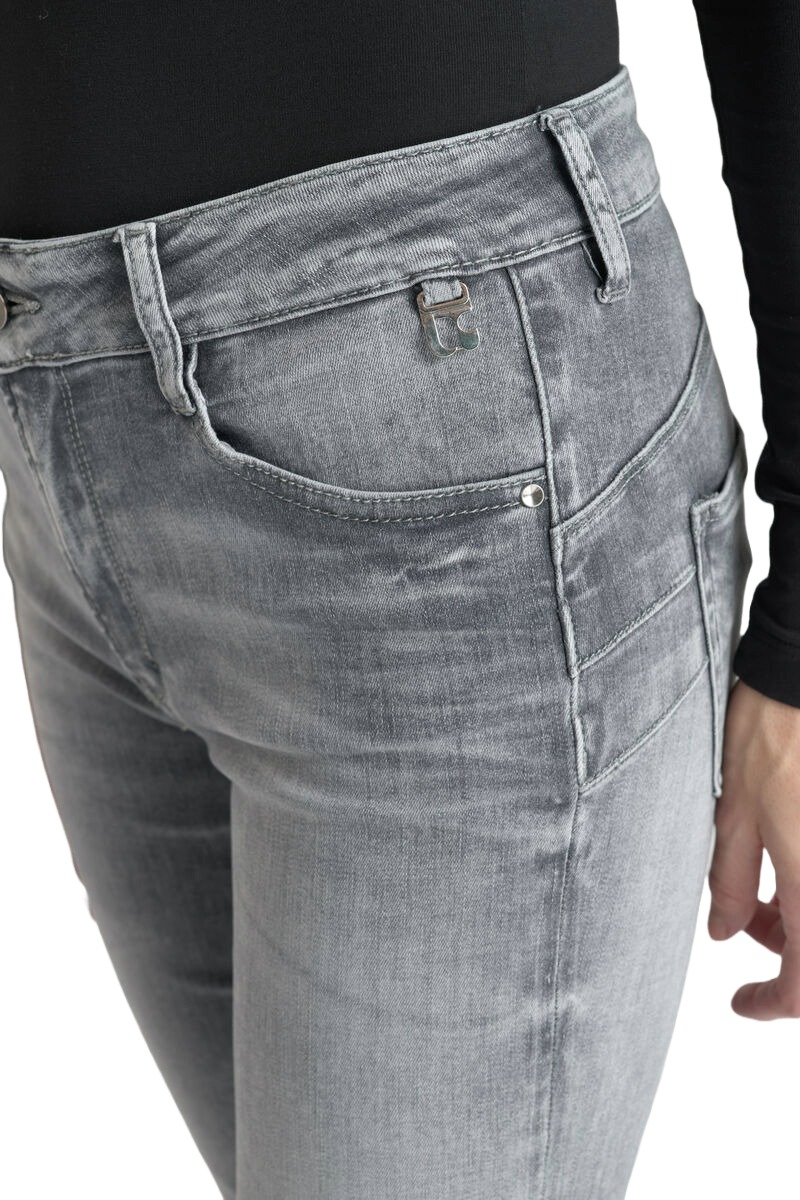 Pulp High Waist Jeans in grau von Le Temps des Cerises