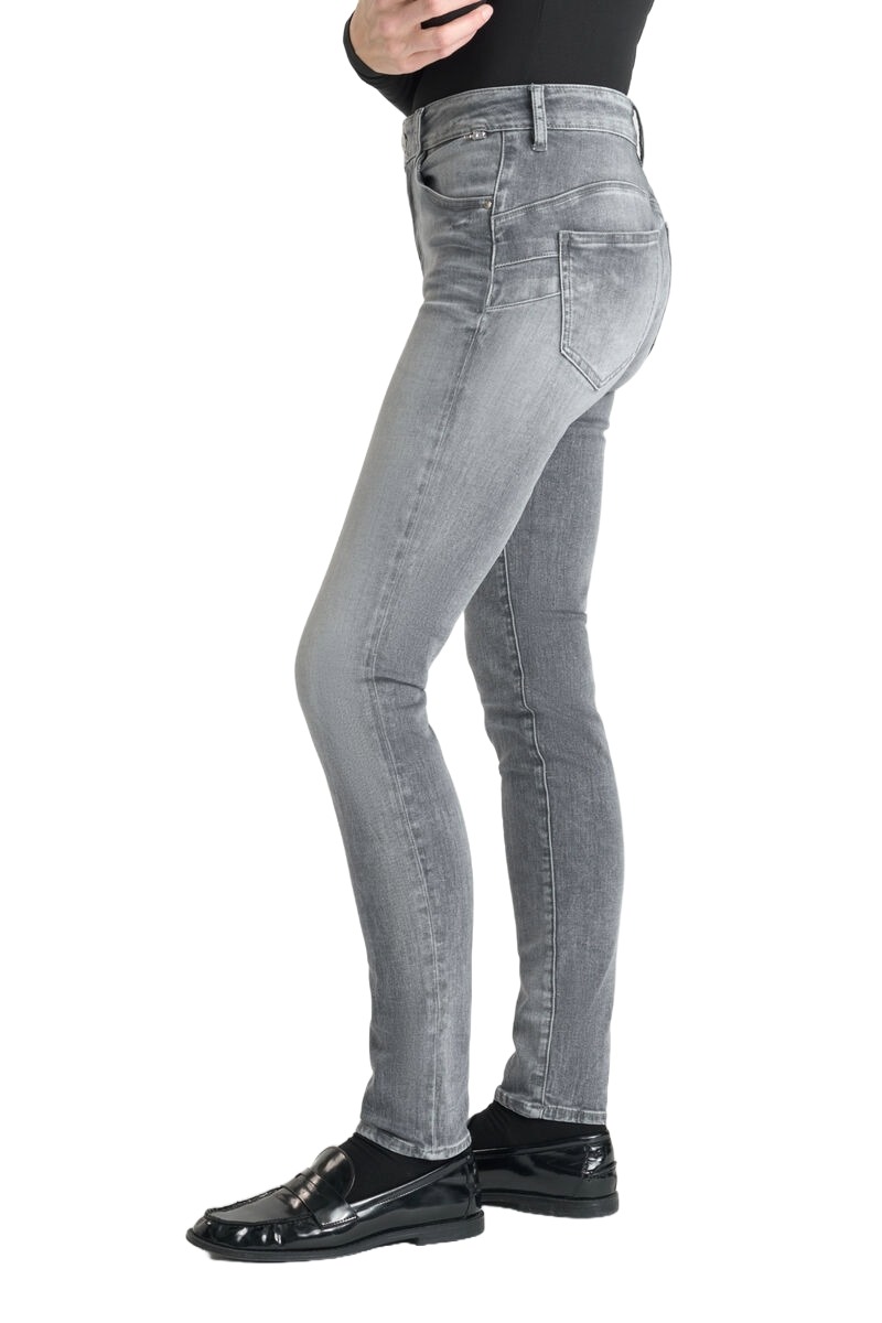 Pulp High Waist Jeans in grau von Le Temps des Cerises