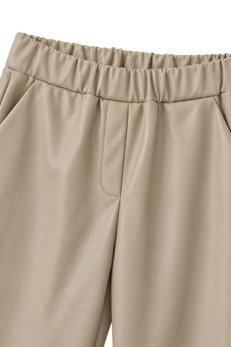 Kunstlederhose konisch mit Gummibund