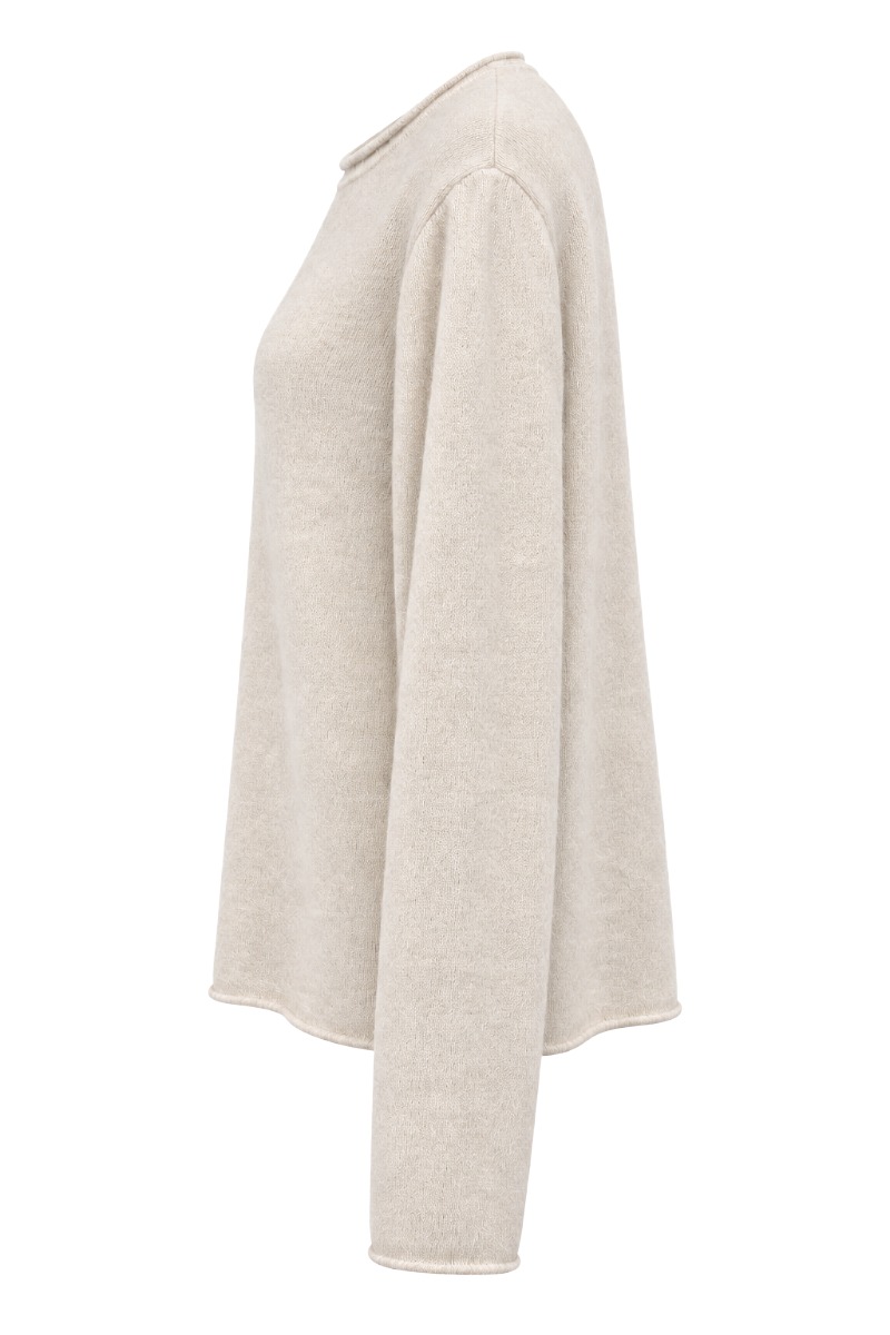 Feiner Strickpullover mit Rollkante & Angora